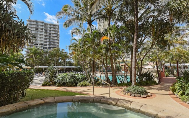 Crown Towers Resort Private Apartments