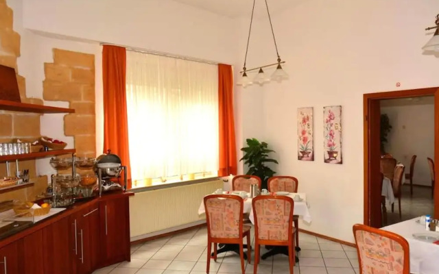 Modern Apartment in Oberhausen With a Terrace