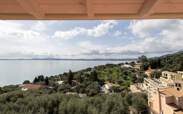 Vallia's Seaview & Stylish Apartments by Konnect, Nisaki