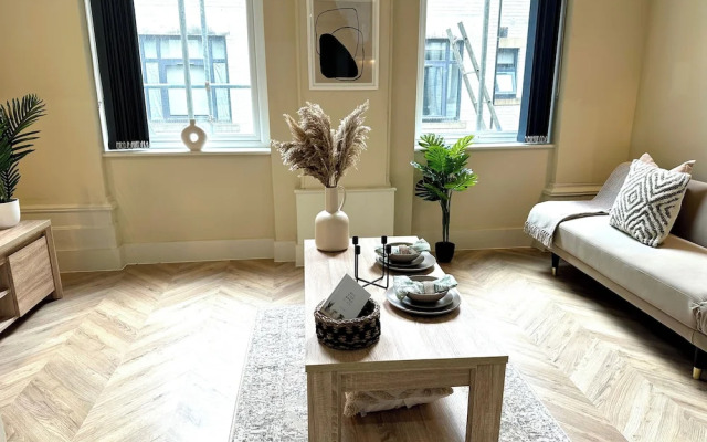 Athenaeum House-leeds Centre-sleeps 3-pets