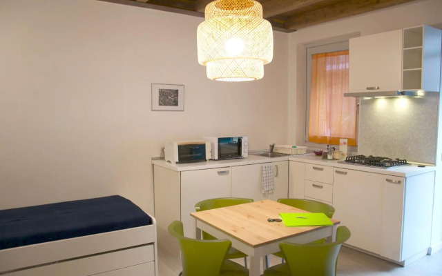 Casa Caramelli bilocale in corte