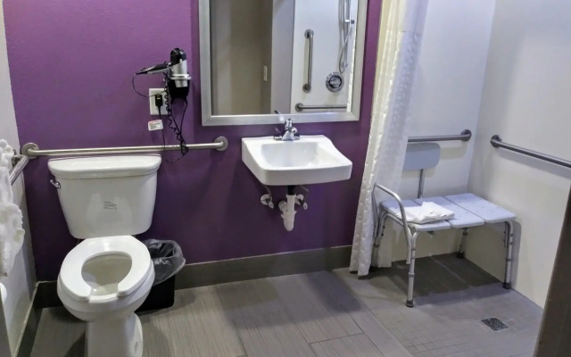 Quality Suites Fort Myers I-75