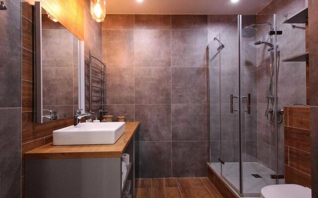 Апартаменты Суффикс на Баграмяна