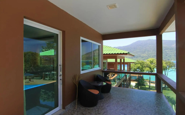 Mountain Resort Koh Lipe