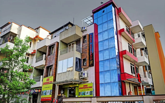 Itsy Hotels Ransu Residency