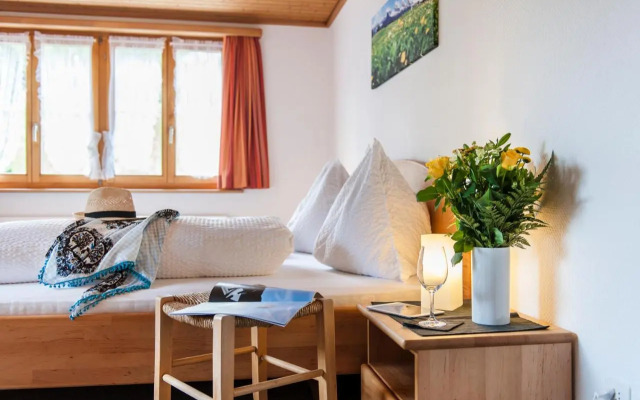 Gade Lodge