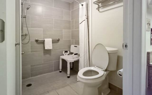 Quality Inn & Suites