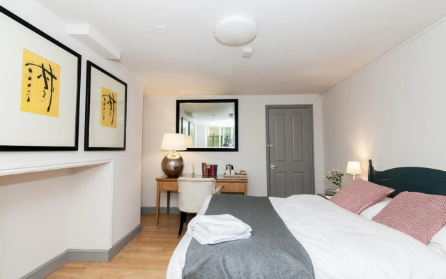 Townhouse No 12