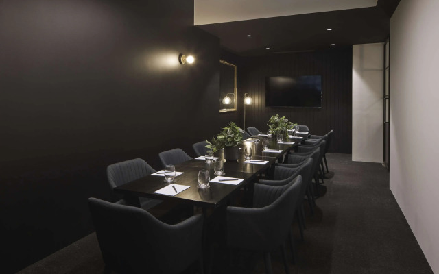 The Victoria Hotel Melbourne