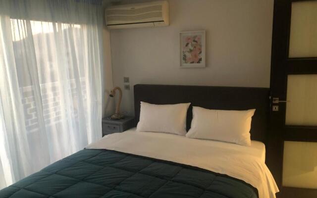 Kritis Apartment
