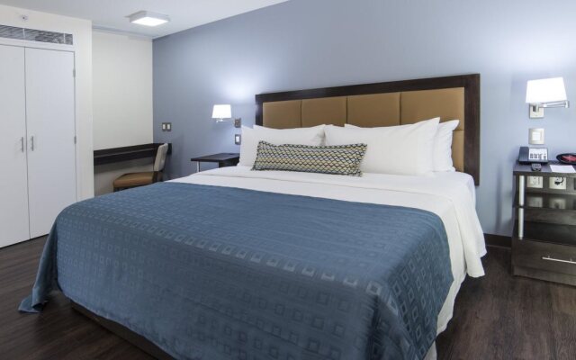 Candlewood Suites Queretaro Juriquilla, an IHG Hotel