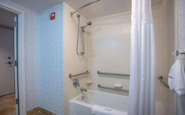 Hampton Inn Pensacola-Airport (Cordova Mall Area)
