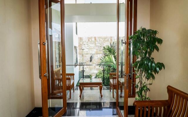 Omahqu Guest House