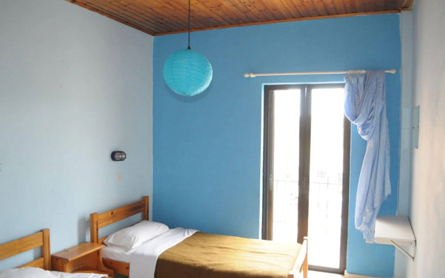 Comfy Hostel Studios