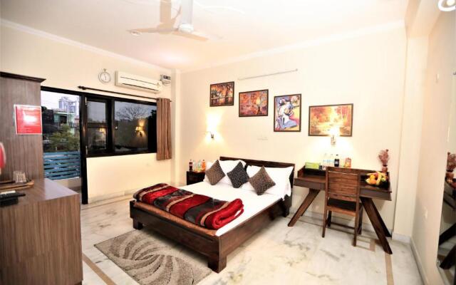 Bhambri House Hotel