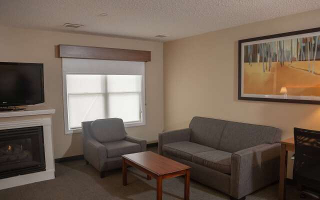 Hawthorn Suites BY Wyndham Erie