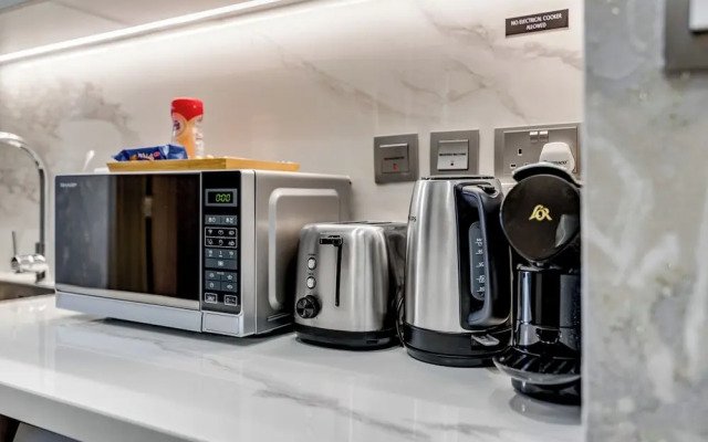 GLOBALSTAY. Azizi Riviera 48