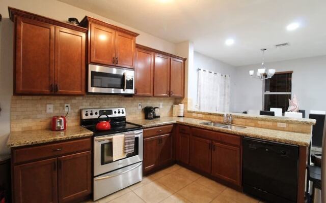 5BR 4BA House in Homestead by ASVR-28444