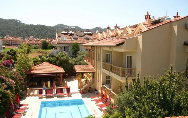 Hibiscus Apartments