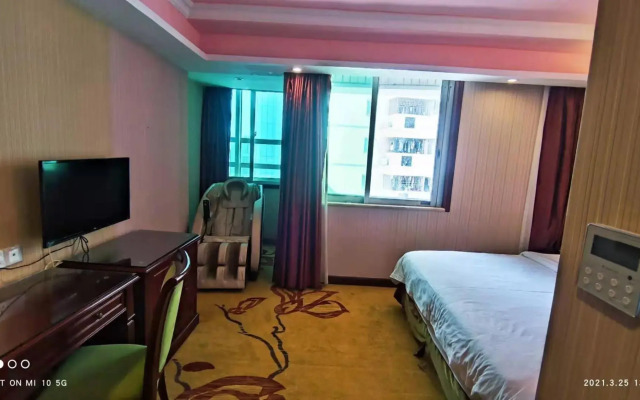 Vienna Hotel Shenzhen Railway station