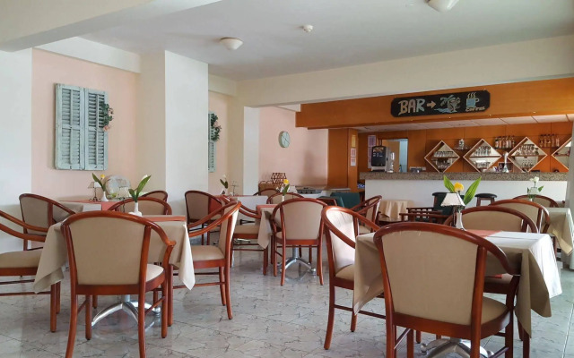 Mandalena Hotel Apartments