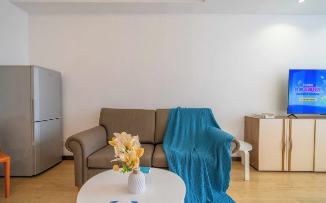 Tyms Xujiahui Stylish 1BR APT – Guest Rooms – Shanghai