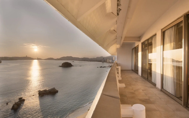 Fiesta Americana  Acapulco Villas