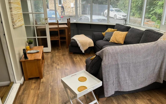 NEW Cottingburn House