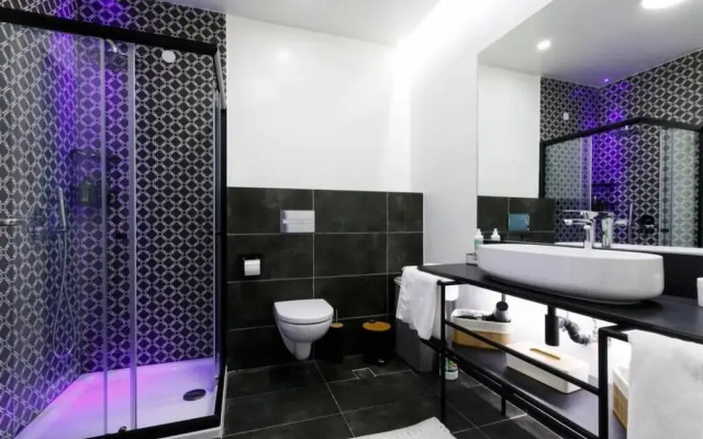 Luxury B by OTOTO