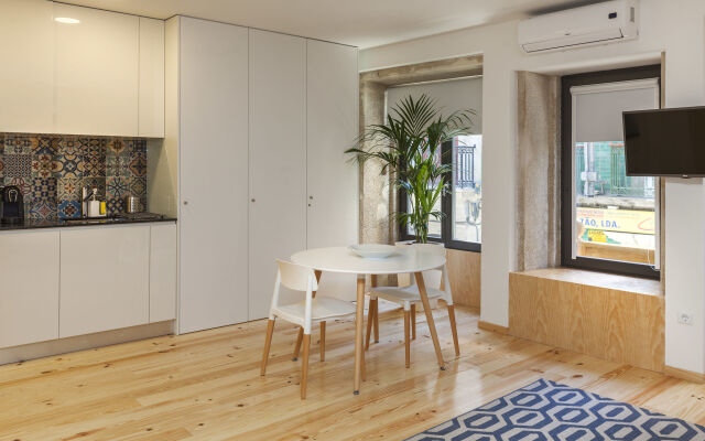 Oporto Local Studios