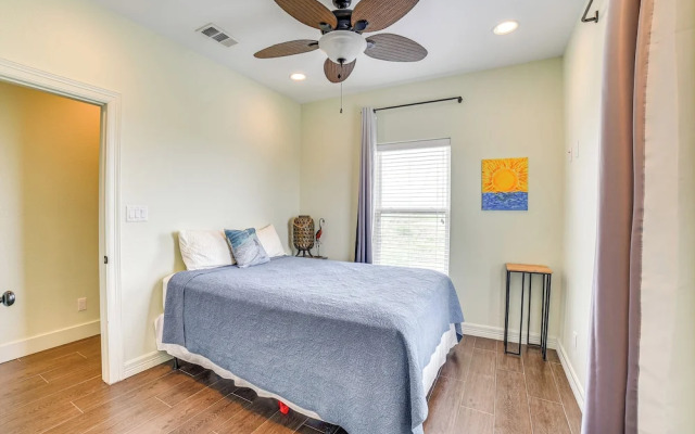 Canal-front Coastal Getaway in Gilchrist w/ Deck