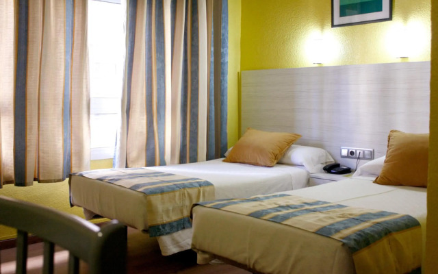 Hotel Universal Murcia