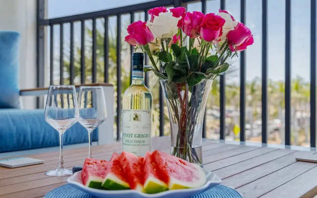 Beach Way With Ocean Views