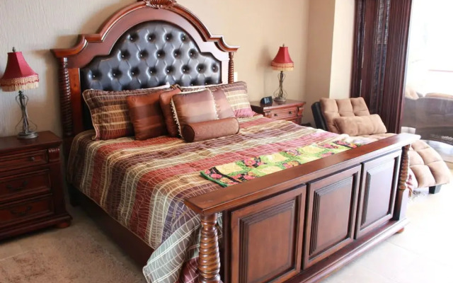 Sonoran Sky 2BR Upper 1104 by Casago