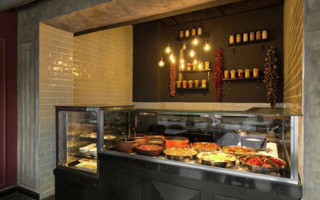 Doubletree By Hilton Hotel Izmir Airport