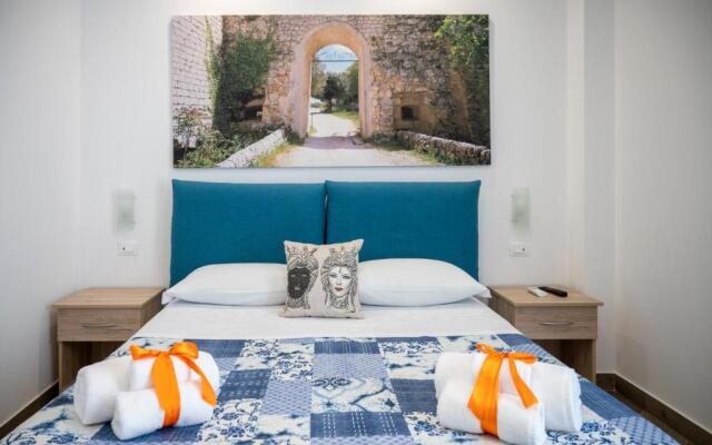 White Apartments & Spa