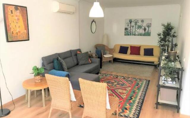 Guia Acacias Apartment