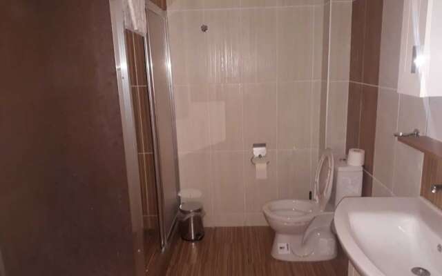 Legend Hotel Tem