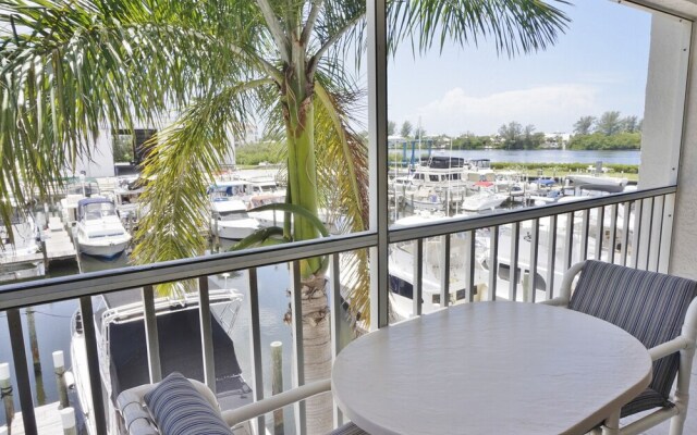 Marina One Bedroom Villa by RedAwning