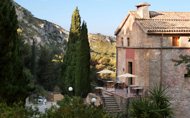 Petit Hotel Hostatgeria La Victoria