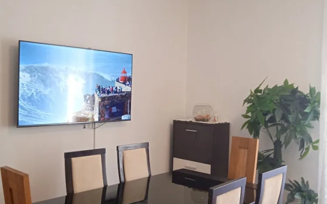 Inviting 2-bed Apartment in Nazare