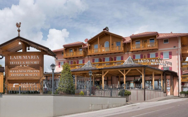 Lady Maria Hotel & Resort