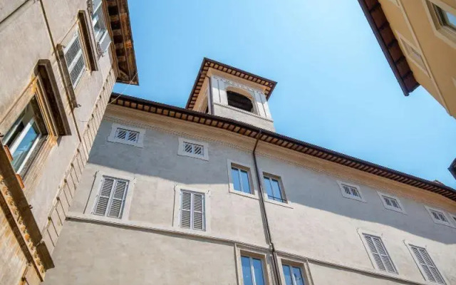 Palazzo Gambirasi Aparthotel