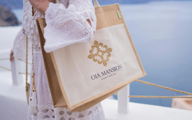 Oia Mansion