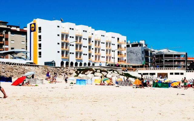 THE FOZ Beach Hotel