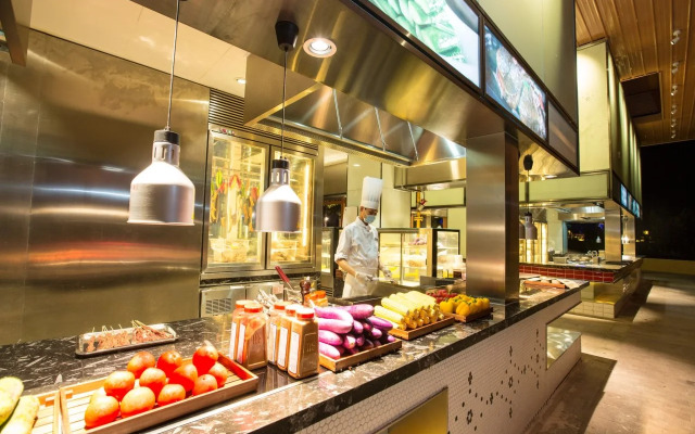 Chimelong Hengqin Bay Hotel