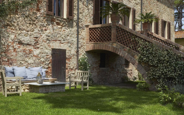 La Pescaia Resort
