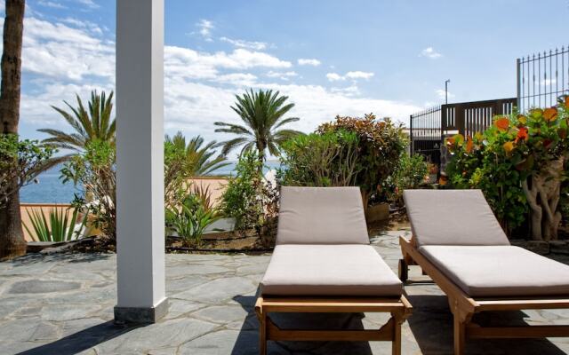 Deva Beach Boutique Apartments