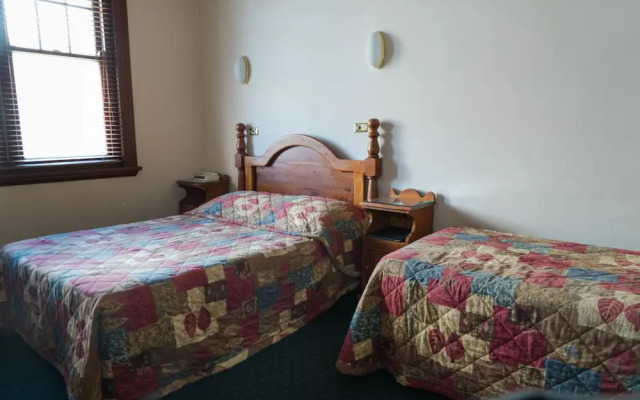 O'Malley's Hotel