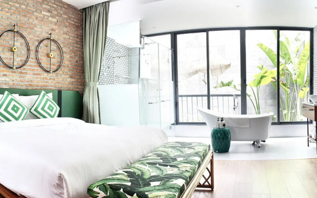 Seaforest Hotel by Haviland